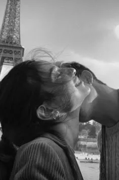 romantic couple pics at night