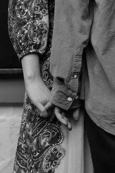 romantic couple poses