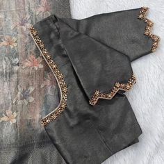 simple aari work blouse designs