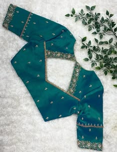 simple aari work blouse designs